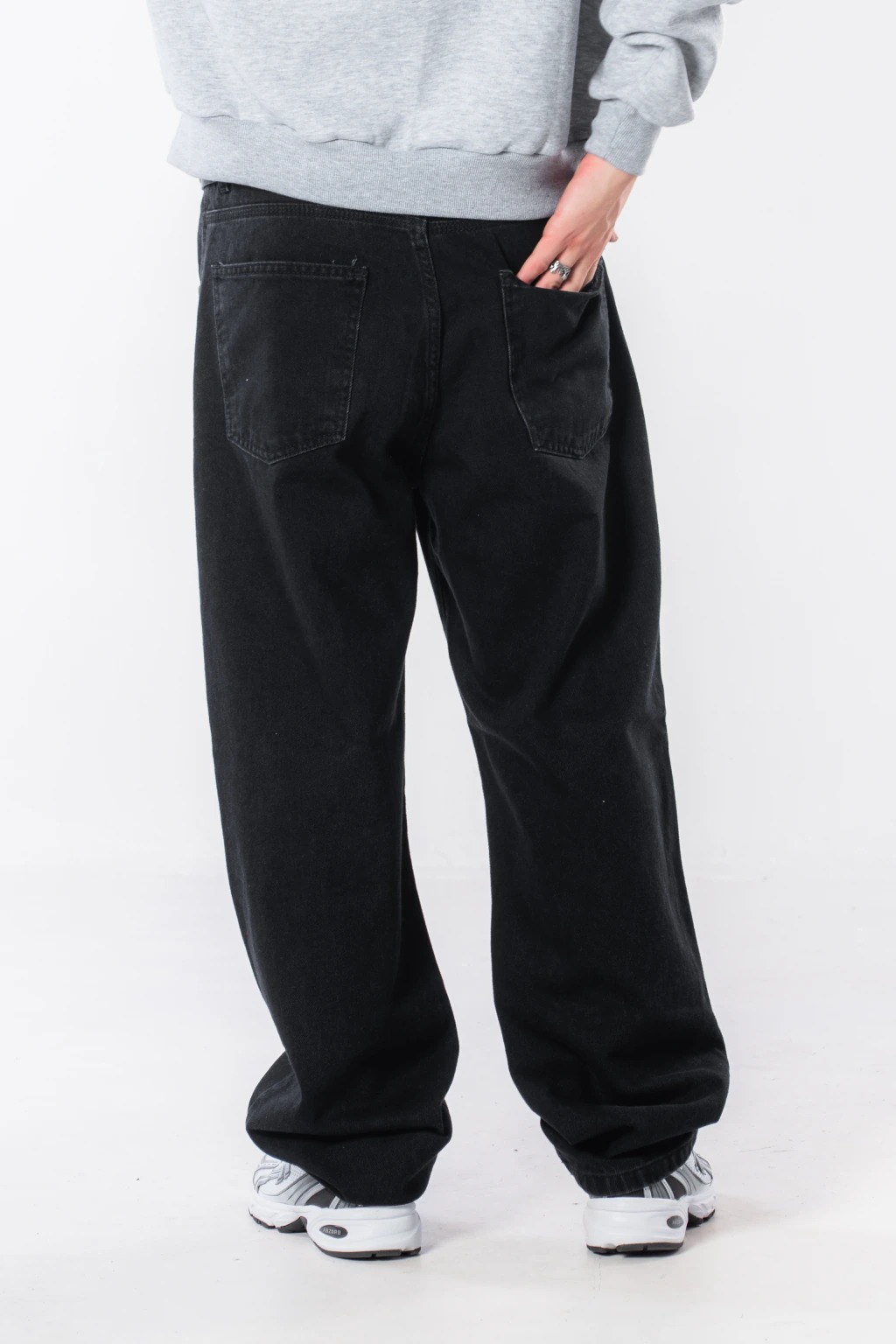 Jean Relaxed Dark - 3f50c5bb-cc0e-4539-a479-7219e653341a.jpg