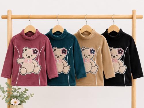 Polera con Apliques