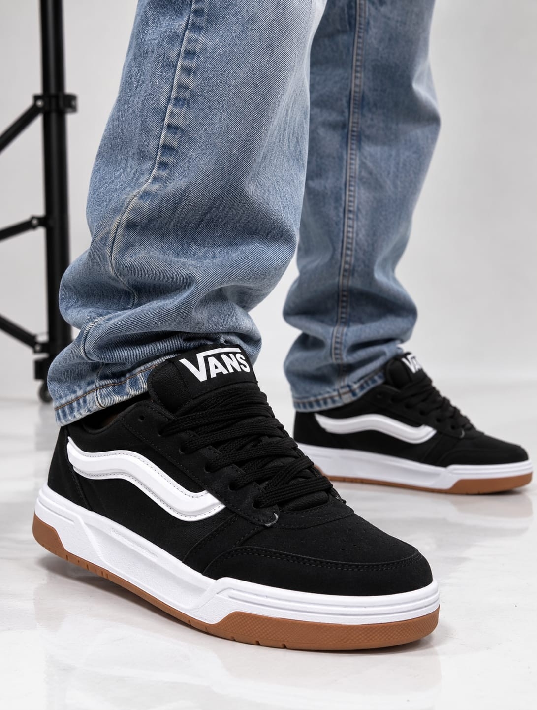 Vans Hylane - Imagen 3