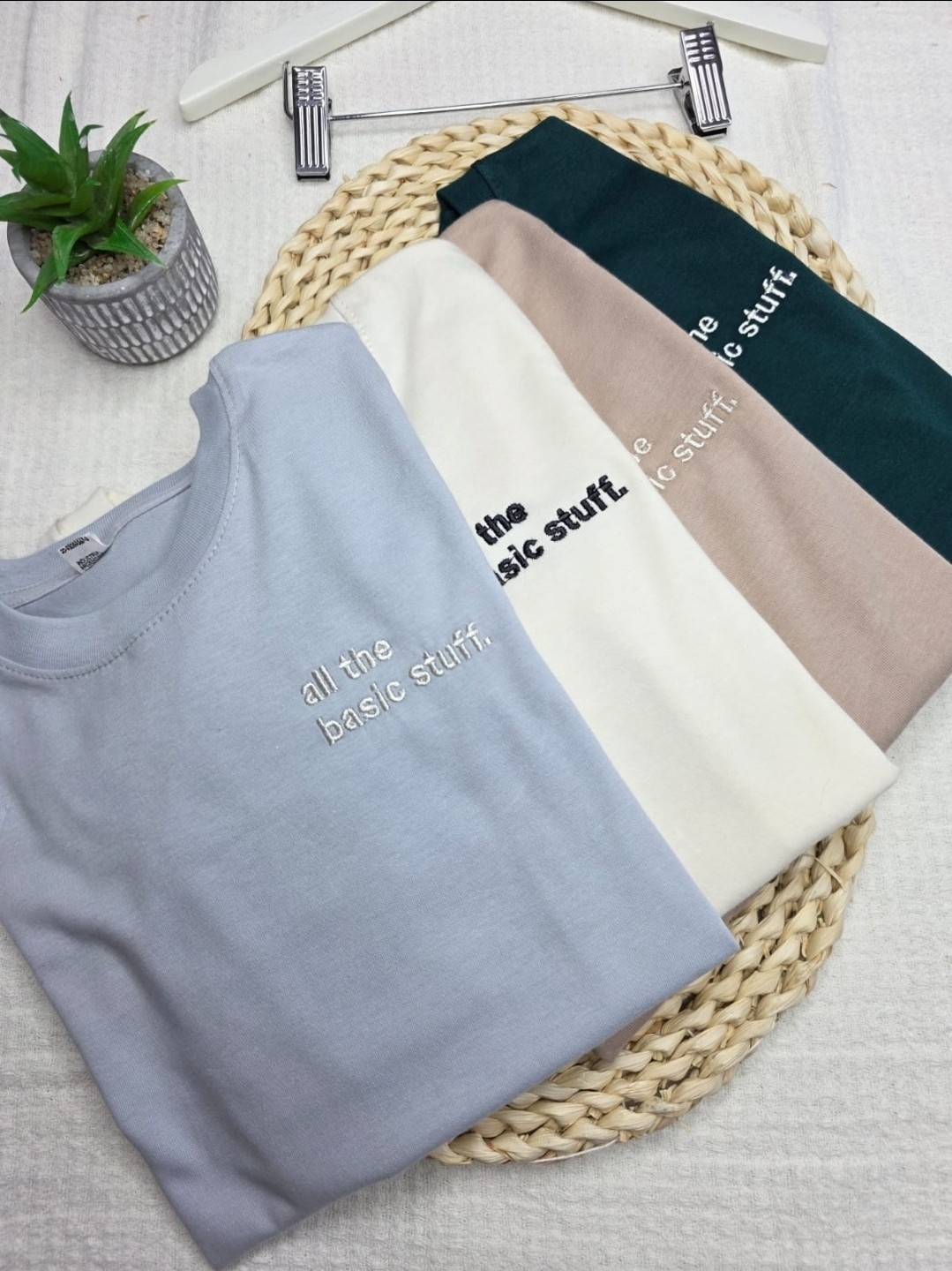 Camiseta Bordada para Nene. - Imagen 3