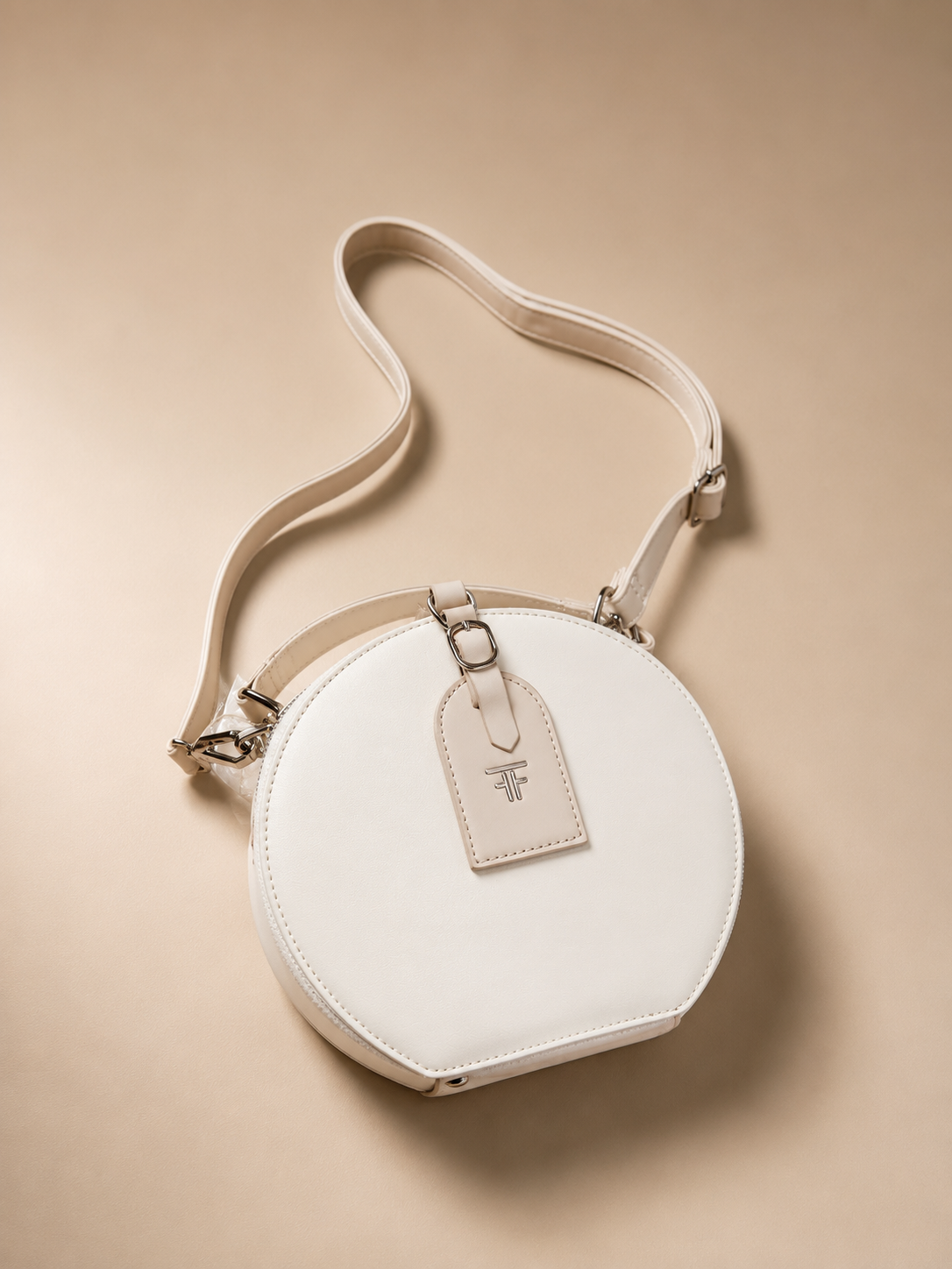Bandolera Redonda 2628 - 8EF3A679-D585-43E1-B401-79BD1C268A07.png