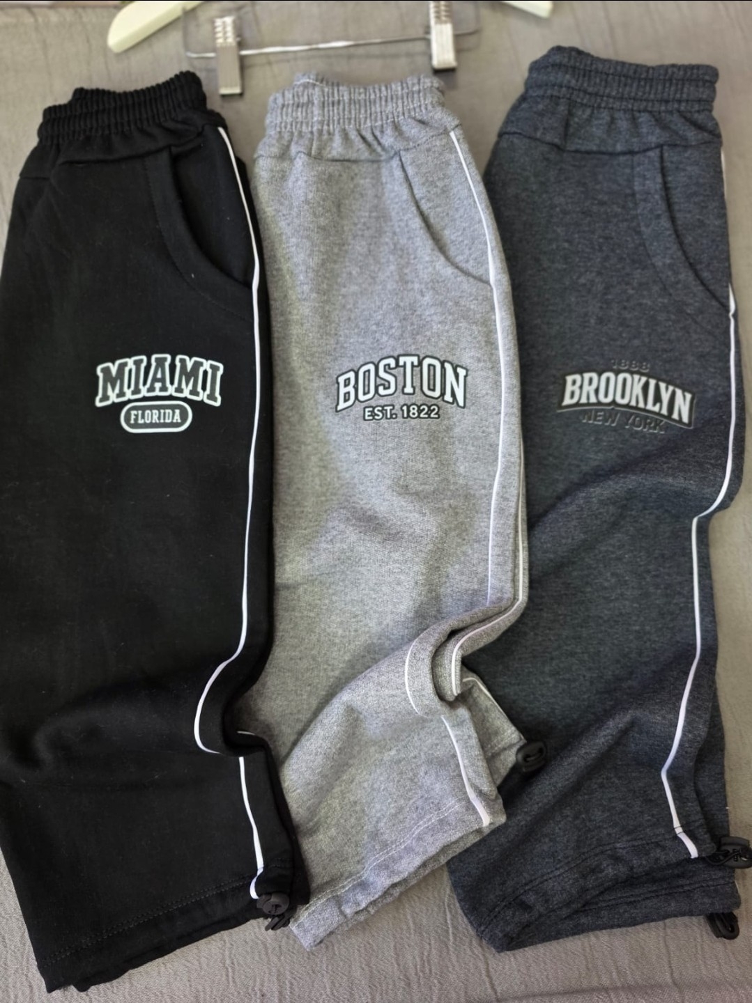 Jogging Baggy Frizado para Nene. - Imagen 2