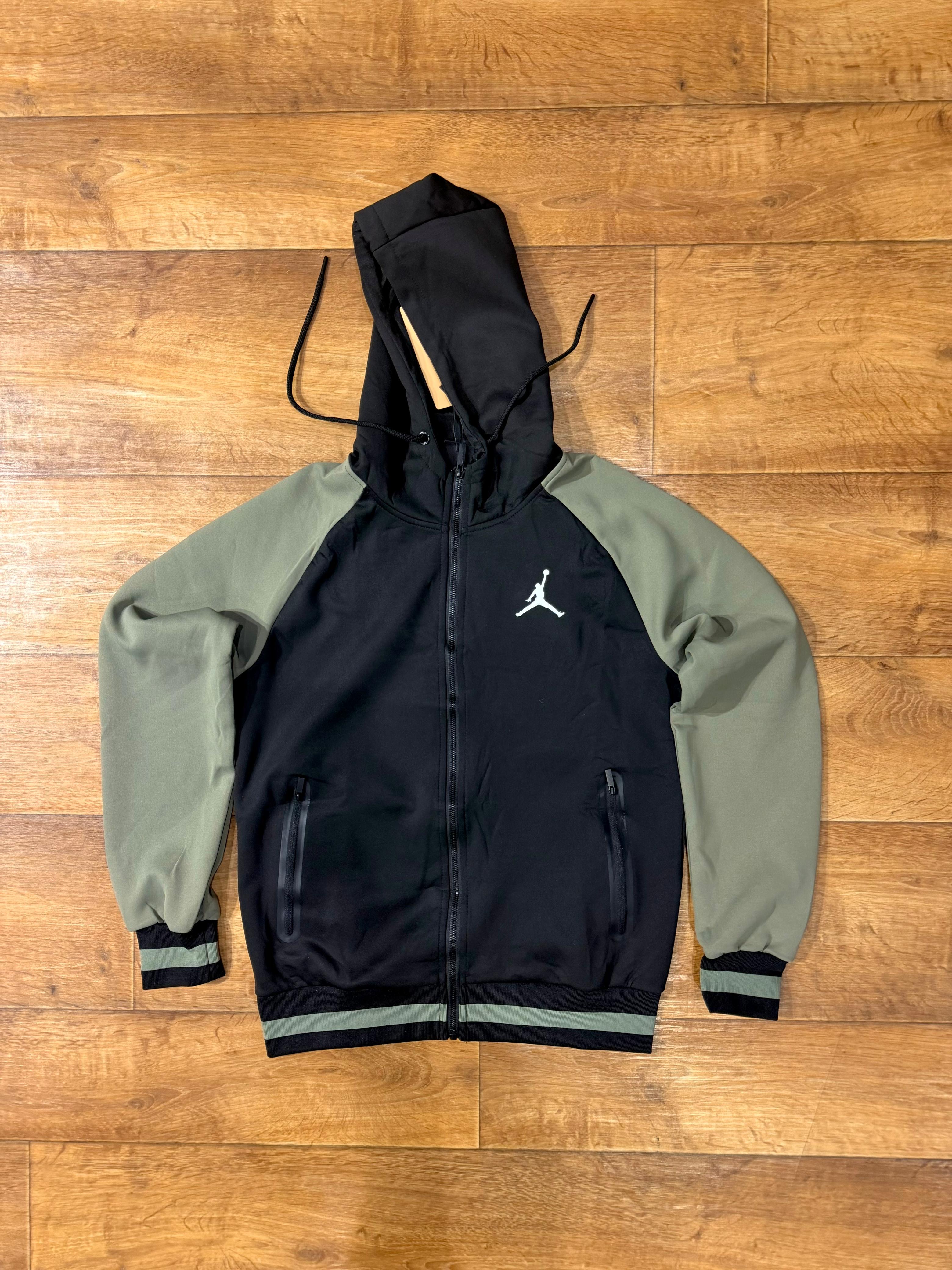 Campera Jordan - 1273ea79-f503-4344-9538-c999c040d29b.jpeg