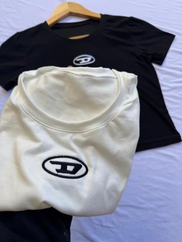 Remera "d" - Diesel- Baby Tee
