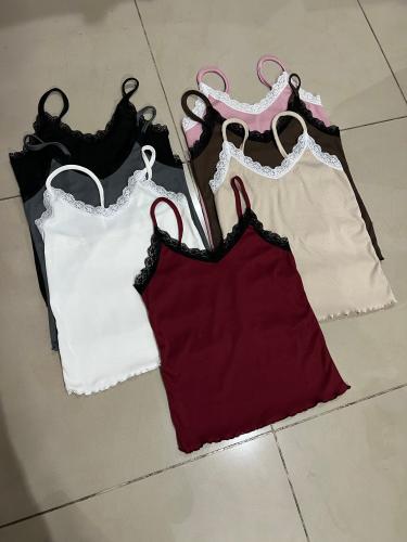 Musculosa C-encaje