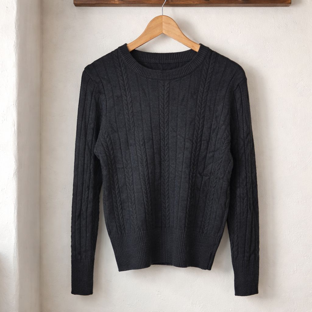 Sweater #349 - negro.jpeg
