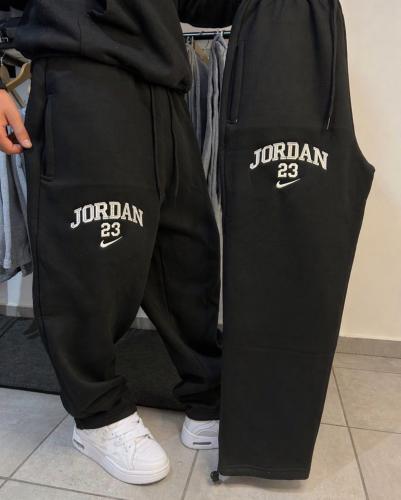 Baggy Jordan Liso