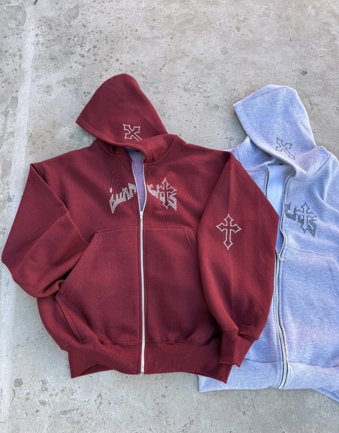 Campera Dark Cross - IMG_3725.jpeg