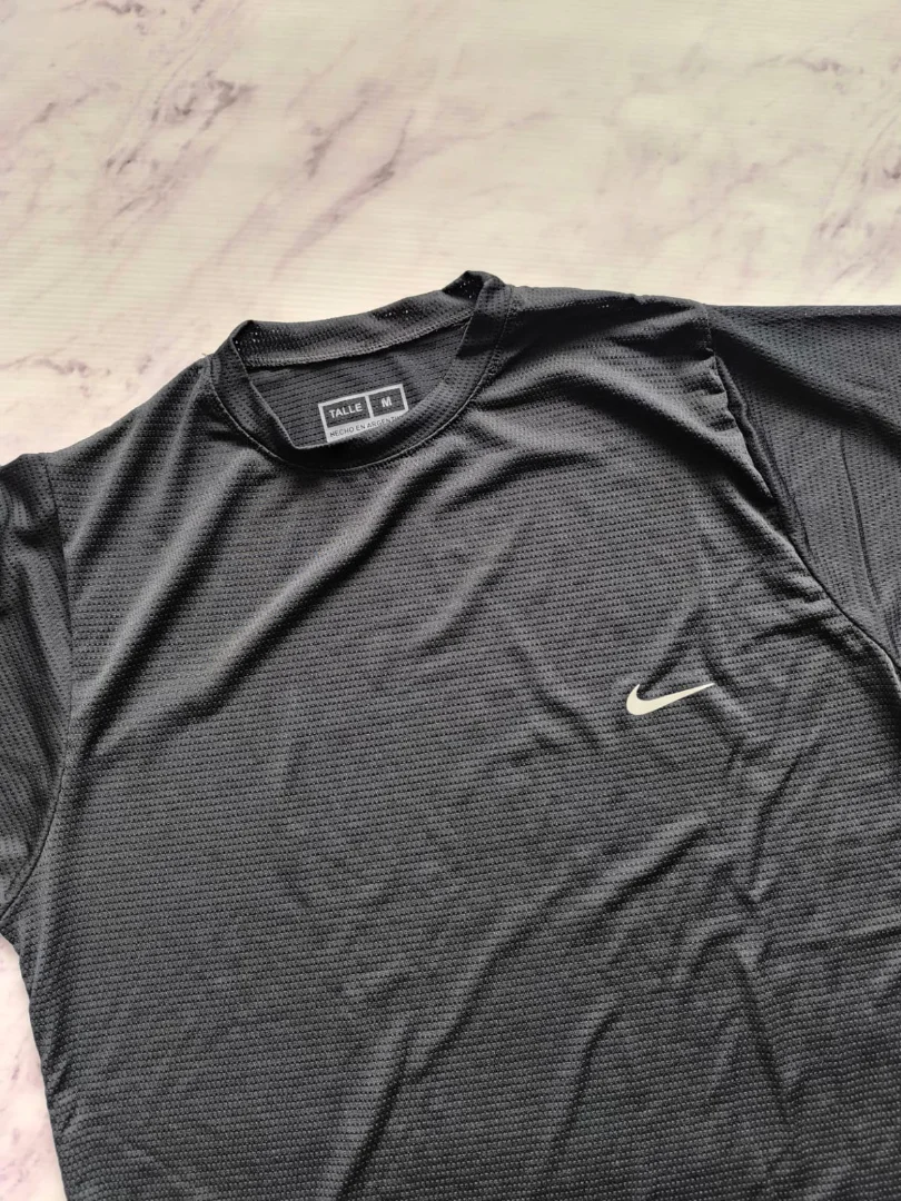 Remera Nike Dryfit de Hombre - Imagen 3