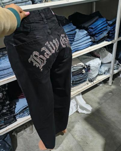 Baggy Negro Baby Girl
