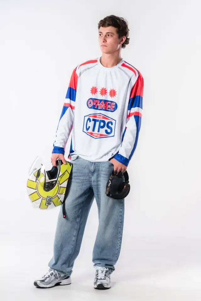 Remera Cross - a0e6ab29-217a-4dc5-a4e7-774c4cd130e5.jpg