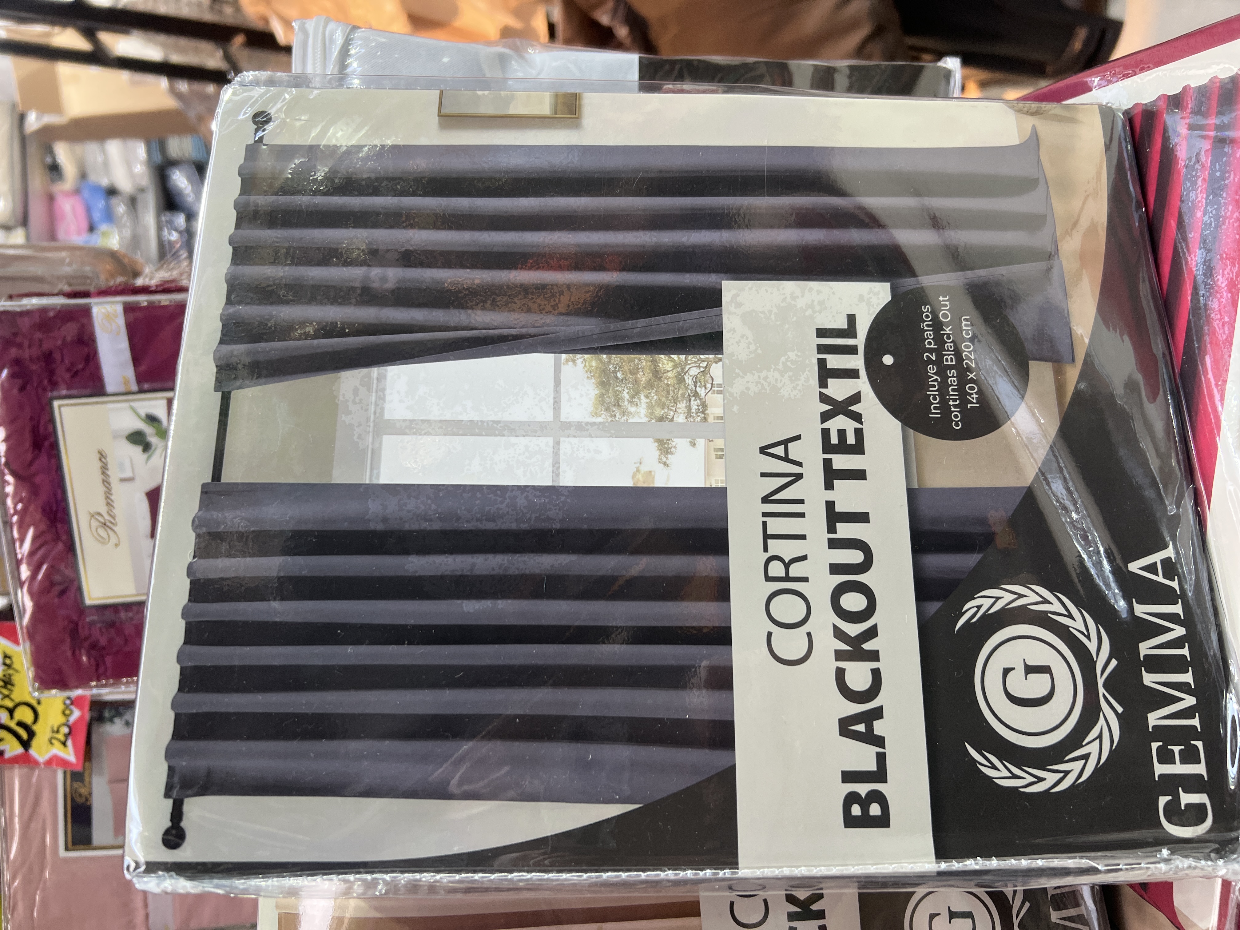 Cortina Blackout - image.jpg
