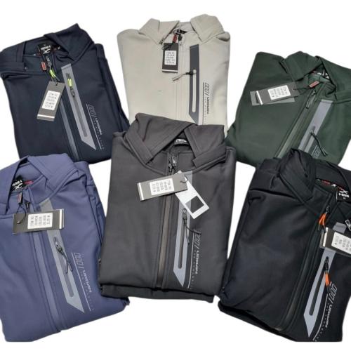 Conjunto de  Hombre Campera Más Pantalon Marca Irun