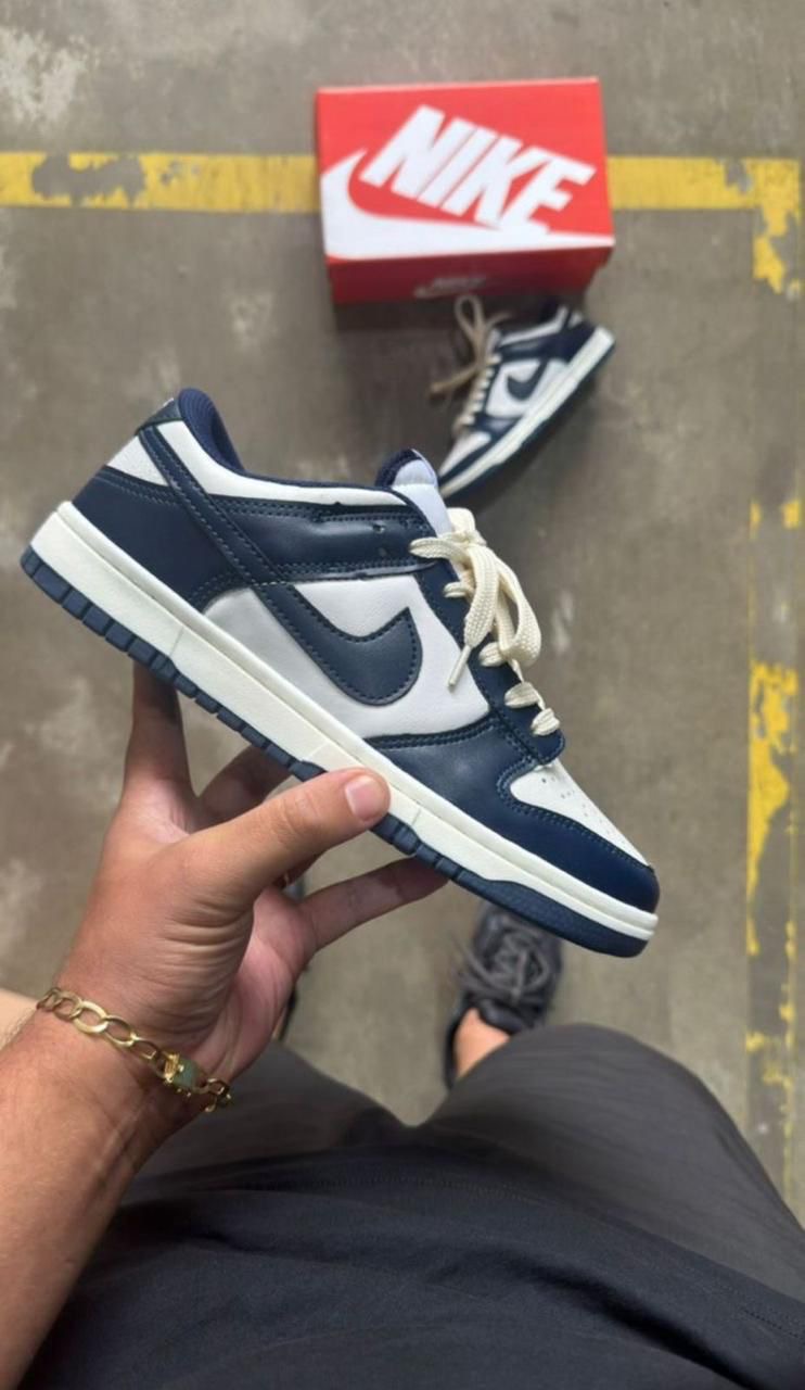 Dunk Azules - 77b2b11d-8896-48c0-9dc5-55de4a251d2c.jpeg