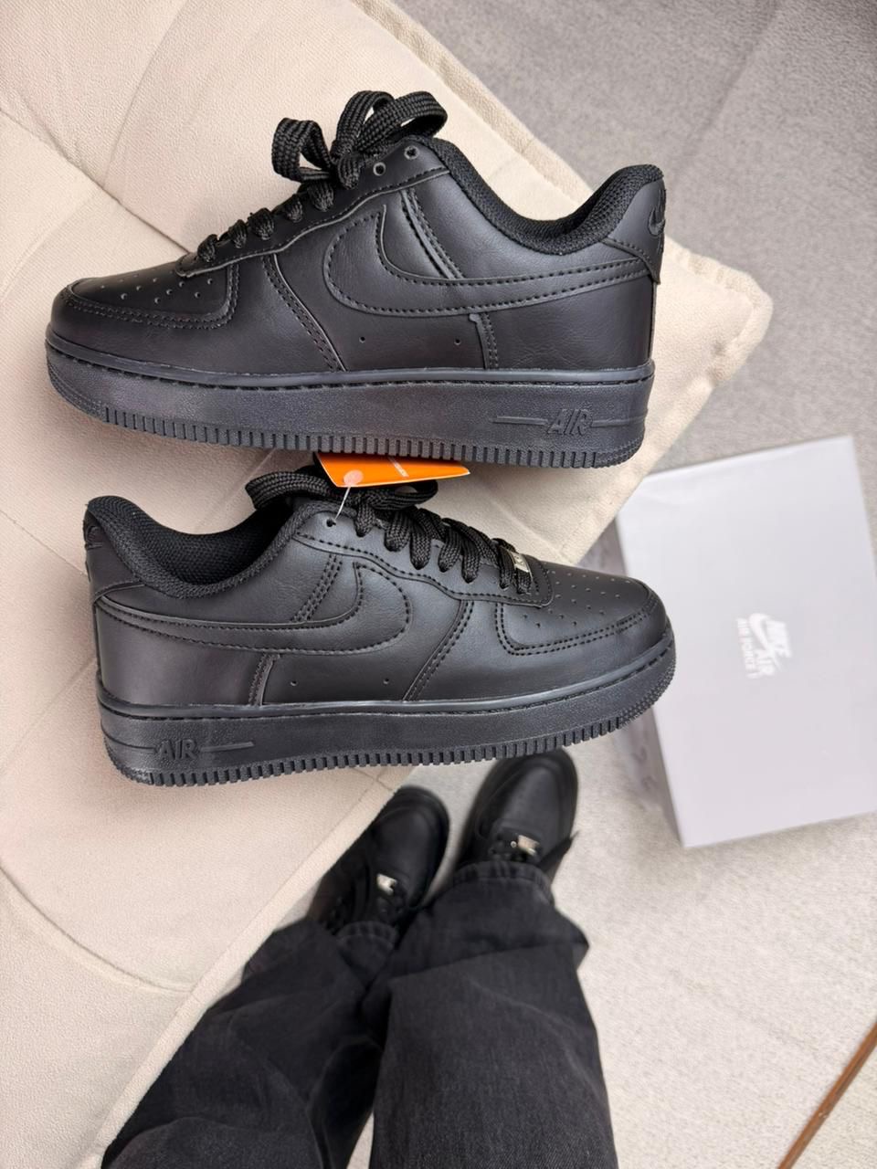 Air Force Total Black - 3d542277-b87c-4232-a2e4-289bf3ce6e22.jpeg