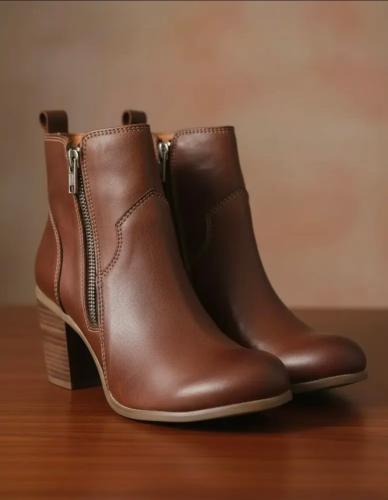 Botas de Mujer Cuero en Liquidación.