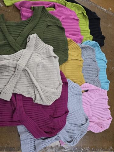Sweater Bremer Escote Redondo Acanalado Nueva Temporada - Miniatura 2
