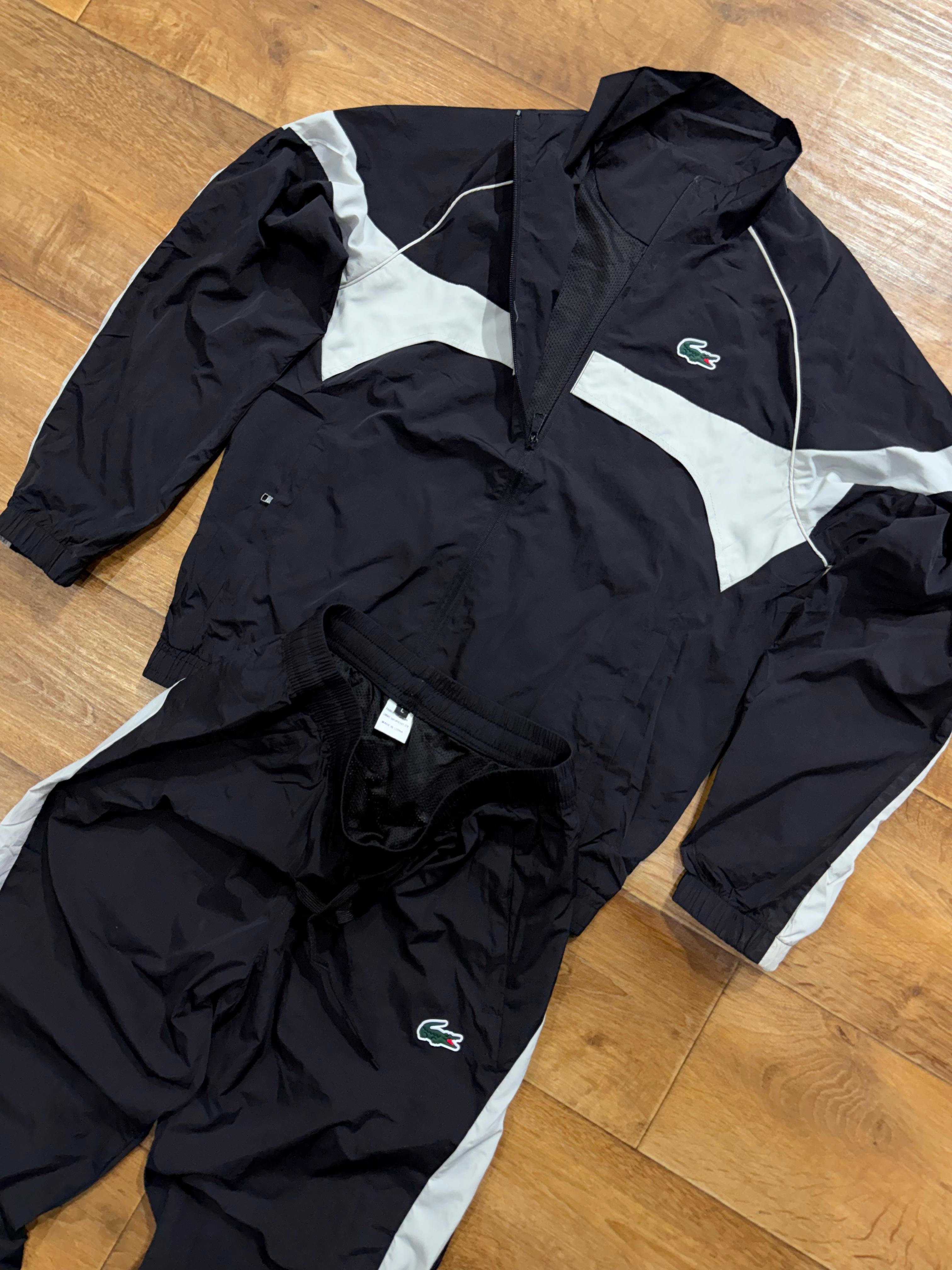 Conjunto Lacoste Importado - 5a1e20af-8a5b-4752-a64a-d5a4d355b8ba.jpeg