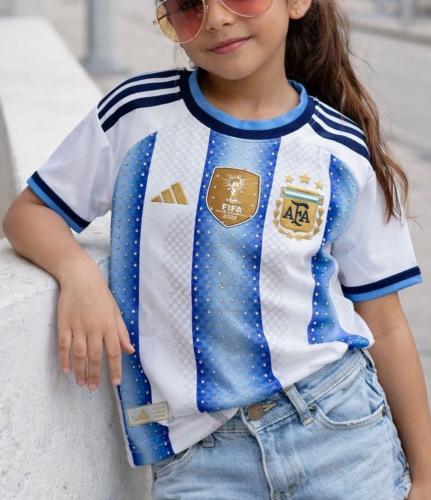Camiseta Argentina con Brillos Nena