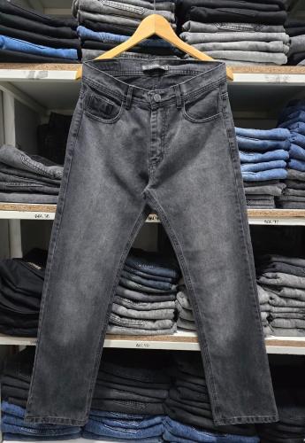 Pantalon Mom Liso Gris Localizado