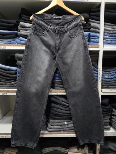 Pantalon Baggy Liso Gris Localizado