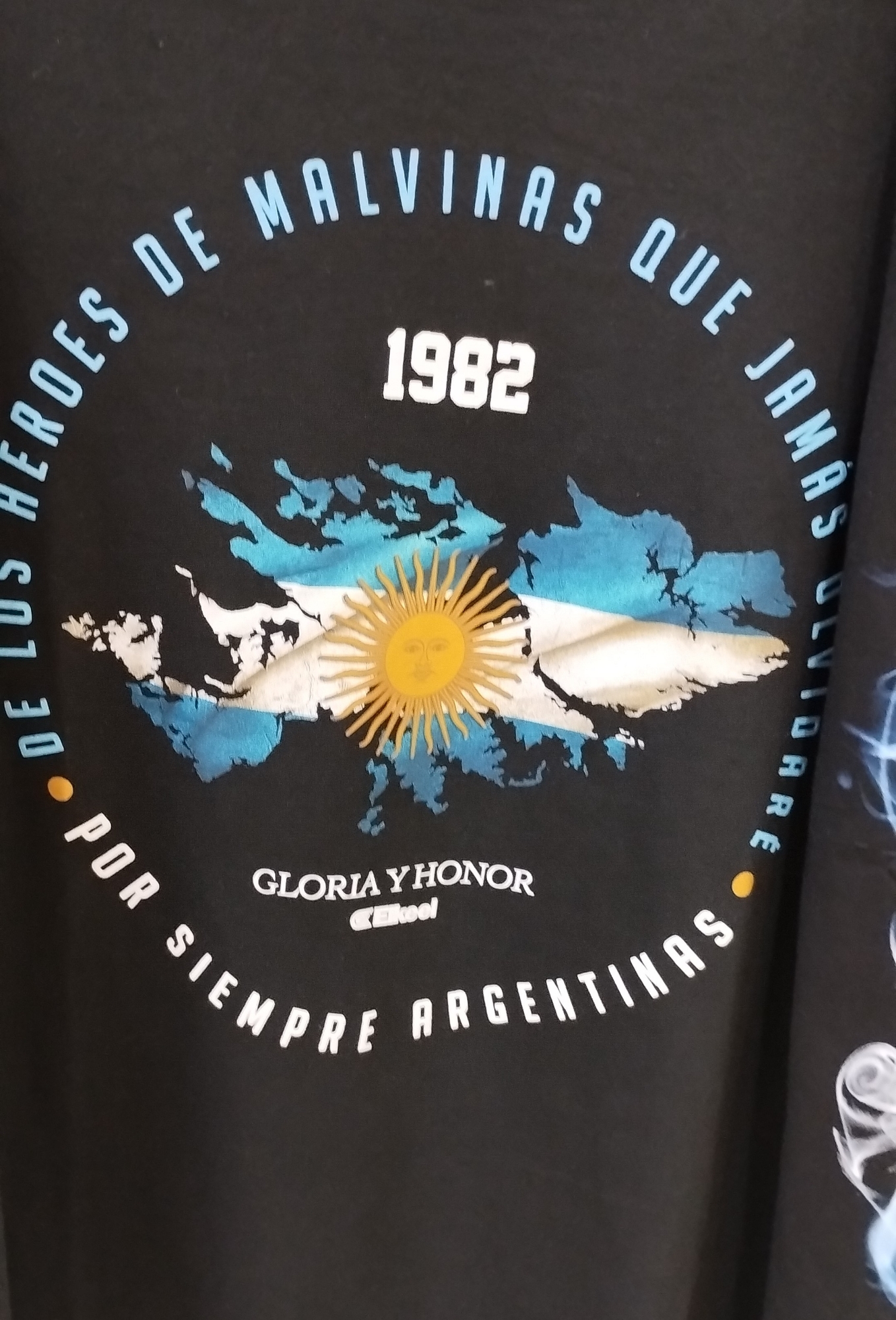 Remera Escudo Malvinas - Imagen 2