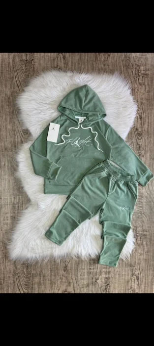 Conjunto Darlon Bordado 6 al 14