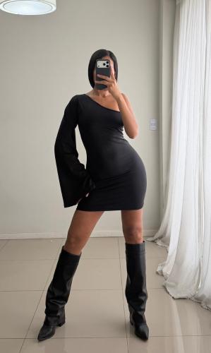  Vestido Asimetrico