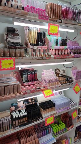 Maquillaje X 3 Unidades