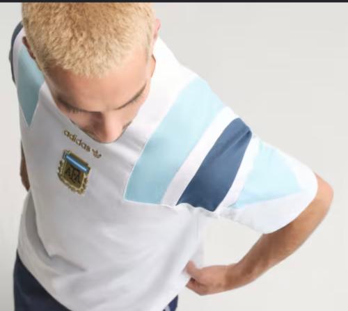  ¡llegó la Más Pedida!    Remera Adidas Afa Eqt  Edición Colección