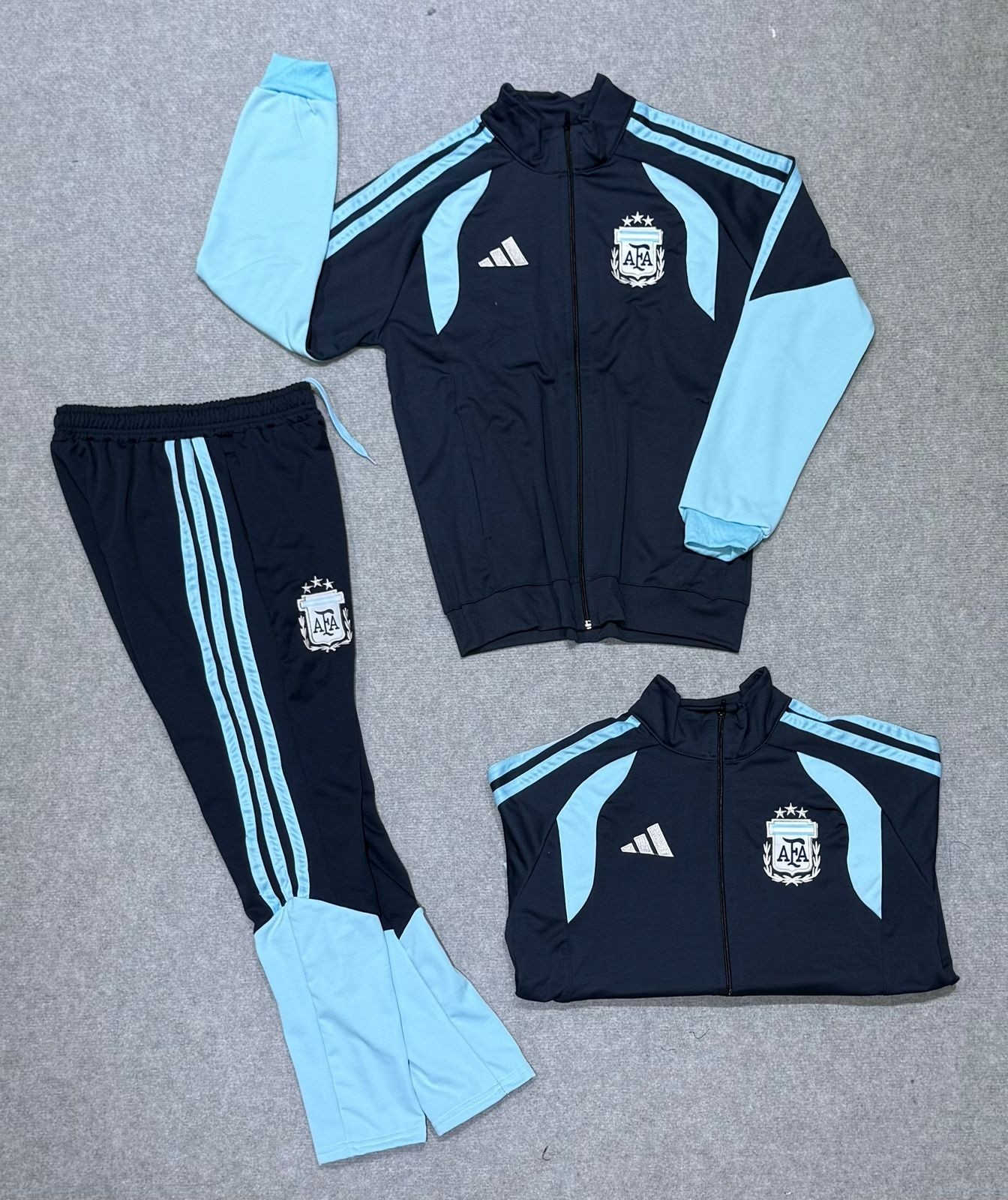 Conjunto Afa de Adulto - Imagen 2
