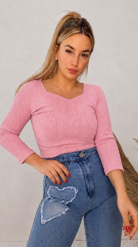 Remera Cuello V