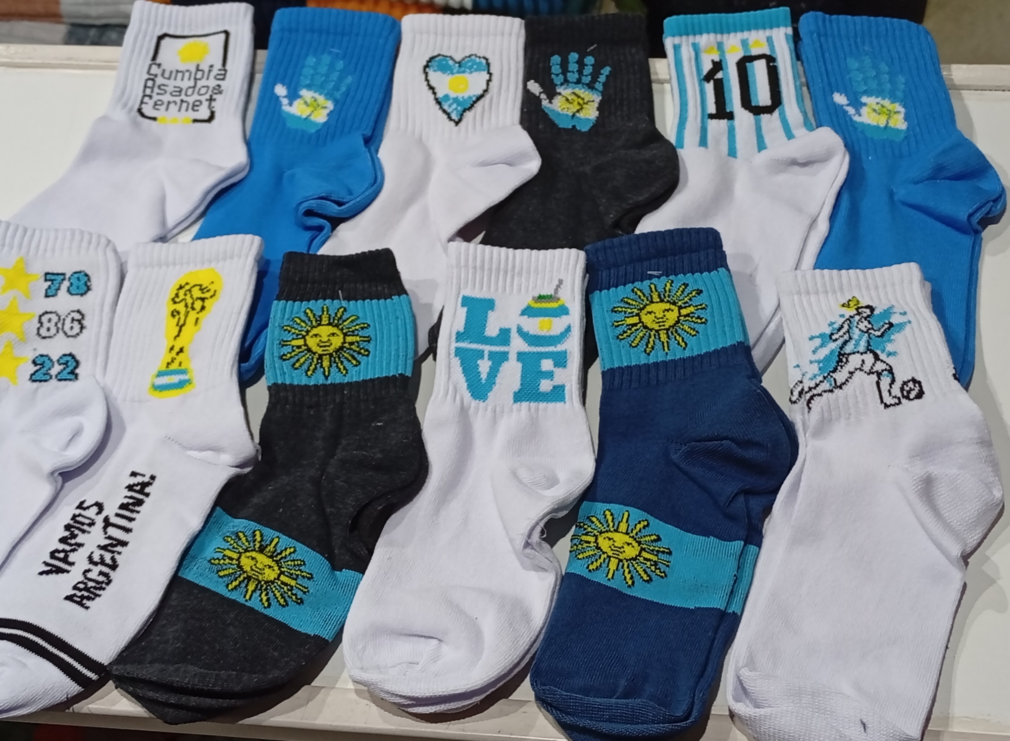 Combo Argentina!! Medias Adultos+ Cajitas! - Imagen 2