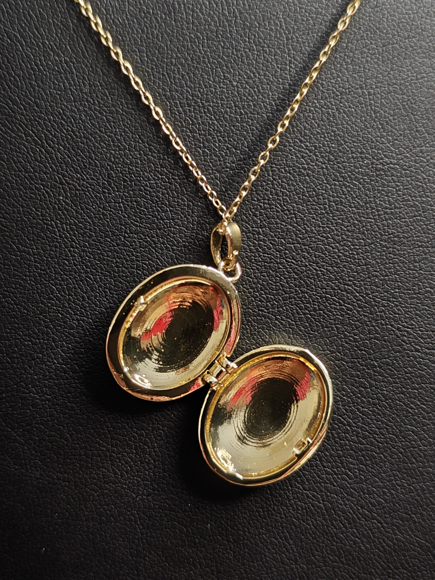Collares Relicarios Dorados - Imagen 2