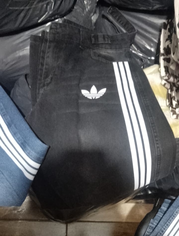Agotados Jeans 3 Tiras Solo por Curva - Imagen 2