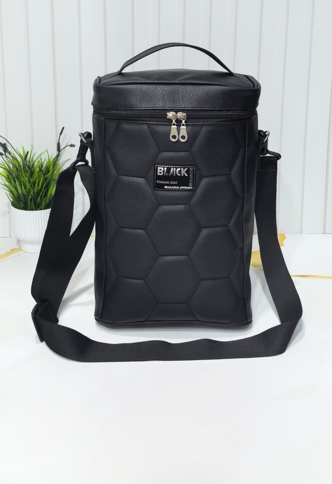Matero Cuero Pu* *unisex* .
excelente Calidad. - Imagen 1