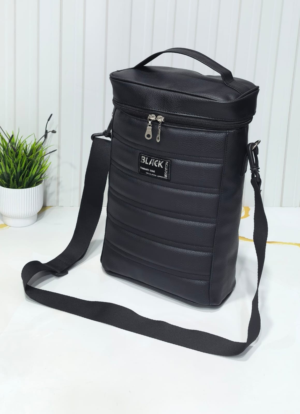 Matero Cuero Pu* *unisex* .
excelente Calidad. - Imagen 2