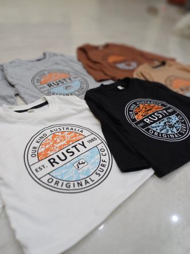 Camiseta  Rusty