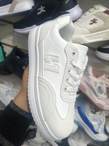 Zapatillas Urbanas Importadas Blanco/beige