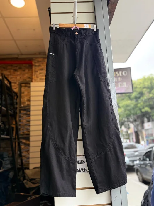 Baggy Negro Aruba! con Bolsillo al Costado