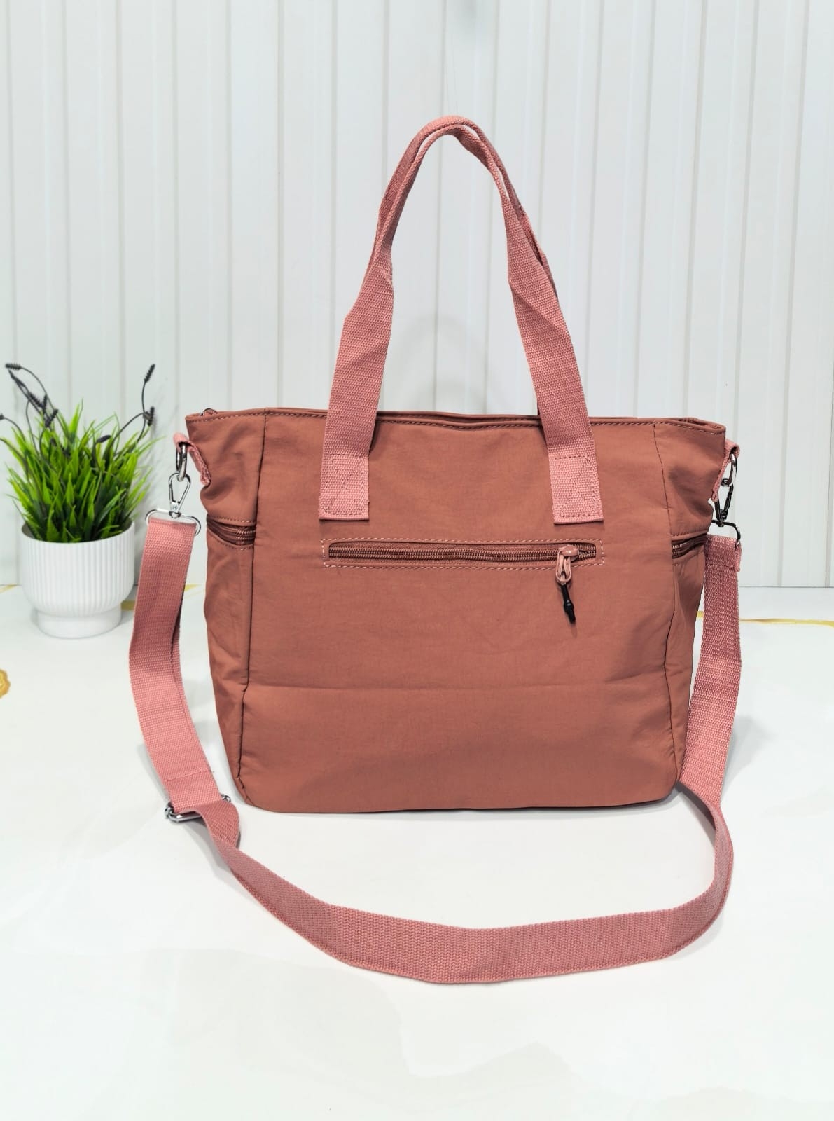Bolso Morral
*tela Impermeable Entra una Carpeta A4* Excelente Calidad. - Imagen 5