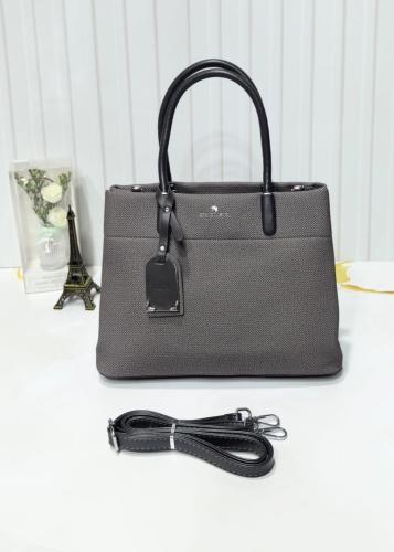 Cartera Cuero Pu* Excelente Calidad .
