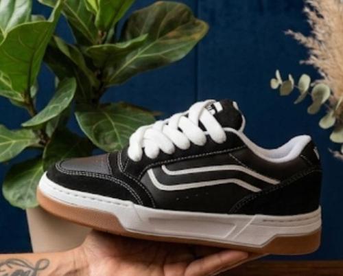 Vans Hylane
