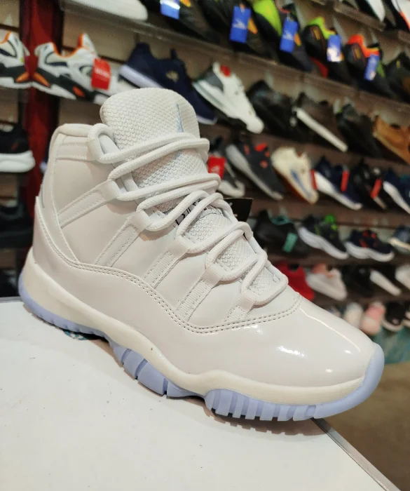 Retro 11
