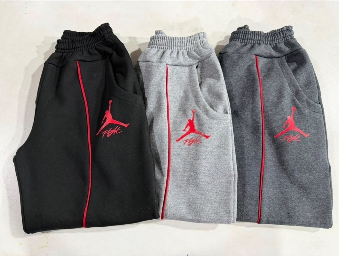 Baggy Frizado Jordan para Nene. - Imagen 2