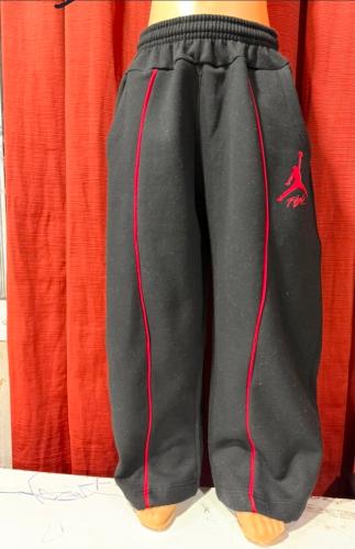 Baggy Frizado Jordan para Nene. - Miniatura 5