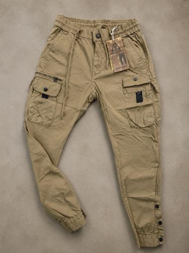 P. Cargo de Hombre