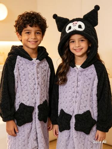 Bata Piyama de Kuromi Niños