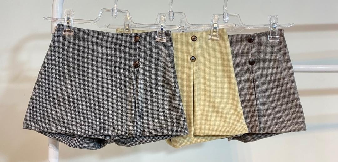 Shorts Pollera Botón Paño - Imagen 2