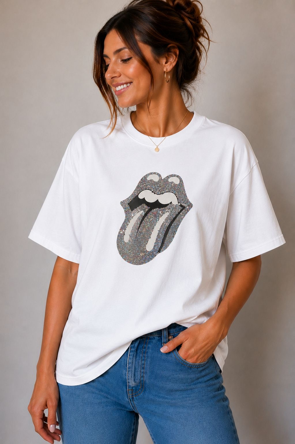 Remera Aplique - 3a84df88-76ea-41d5-b880-922d65cc4e17.jpeg